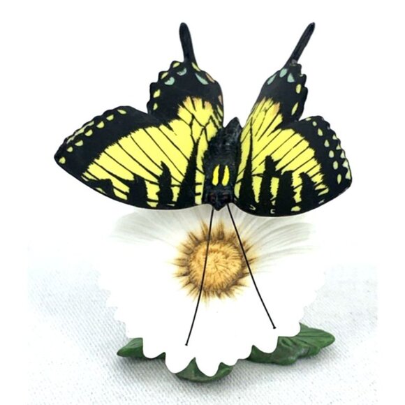 Franklin Mint Eastern Tiger Swallowtail 1985 Butterflies Of The World Figurine - Picture 2 of 6
